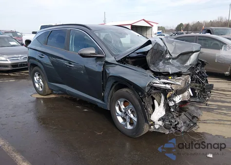 2022 Hyundai Tucson Sel z USA, uszkodzony, nr VIN 5NMJB3AE8NH084487